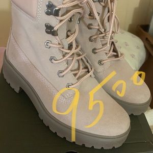 Timberland Boots new in box no tags.